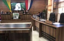 Los concejales oficialistas dejaron la sesión sin quorum para impedir el tratamiento de una minuta que propone sancionar a ediles raboneros.