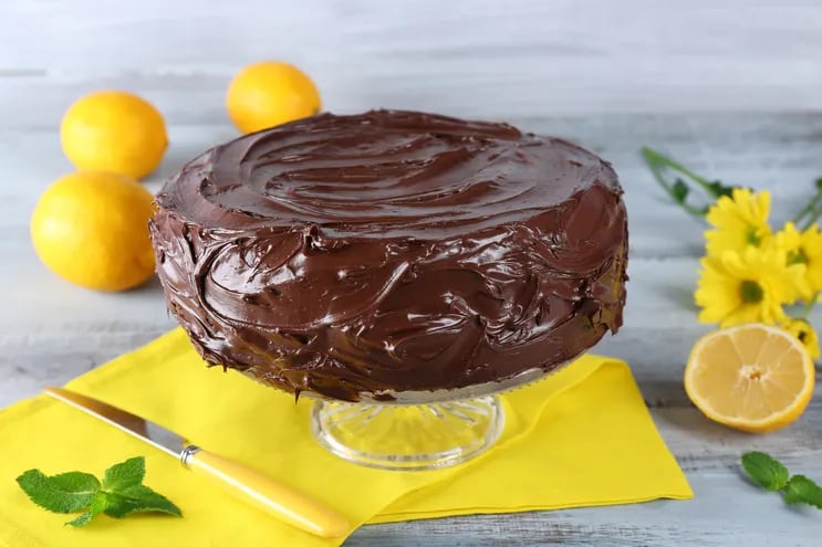 Torta de chocolate y limón.