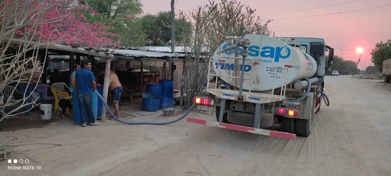 La Essap abastece con el vital líquido a los pobladores de Toro Pampa.