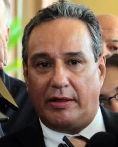 Hugo Javier González, gobernador de Central (ANR, cartista). Contra este exanimador de fiestas hay varias denuncias.