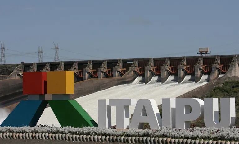 Al rubro gastos de explotación de Itaipú le destinaron en  2018 US$ 716.127 millones, para el actual, US$ 859 millones.