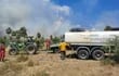 La Secretaría de Emergencia Nacional (SEN) envió un camión cisterna de 20.000 letros para contribuir con las tareas de combate a incendios forestales en el Chaco.