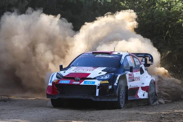 El actual campeón del mundo, Kalle Rovanperä, lidera con el Toyota Yaris GR el exigente Rally de Portugal, quinta prueba del WRC.