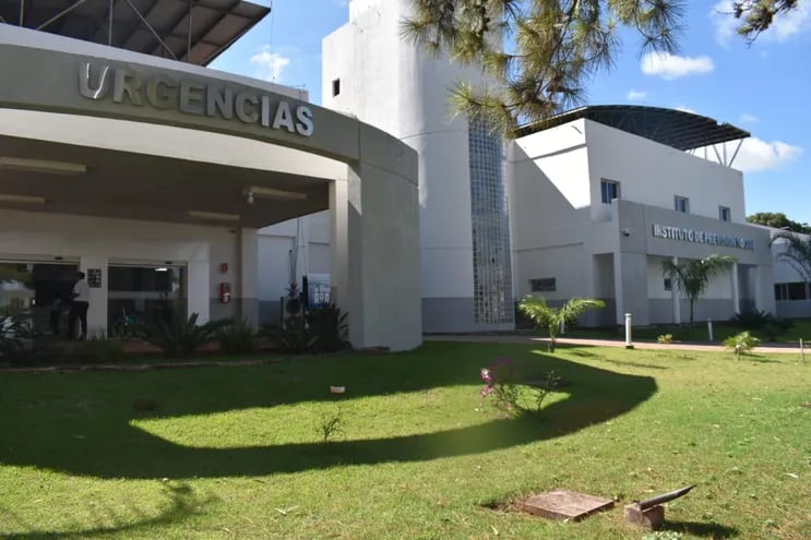 Hospital Regional del Instituto de Previsión Social (IPS), en Pedro Juan Caballero; no cuenta con camas con terapia intensiva ni neonatal.