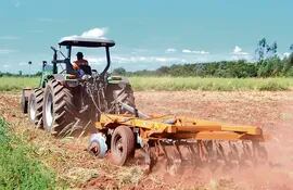 La dinámica en A. Latina sería de un superávit comercial de productos agrícolas, con alza del 17%, elevando al 40% la cuota de producción agrícola exportada para el año 2032.