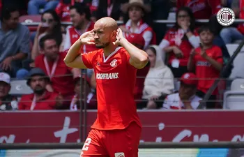 Carlos González, autor de un gol para el Toluca ante el Necaxa.