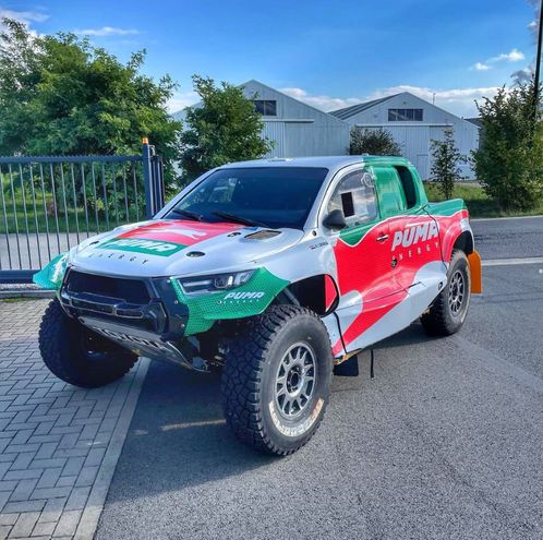 Paraguay estará nuevamente presente en el Dakar de la mano de Andrea Lafarja Bittar. Con su nueva arma (Toyota Hilux V8 T1), irá en busca de la hazaña de vencer al duro, extenso y complicado rally raid en Arabia Saudita.