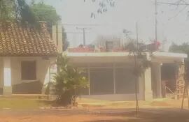 Centro comercial daña la casa de indios en San Ignacio Misiones.