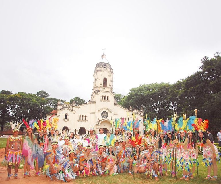 Manga ñembosarái ABC Revista ABC Color