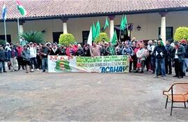 Organizaciones campesinas reclaman apoyo para cultivar sus fincas en Paraguarí.