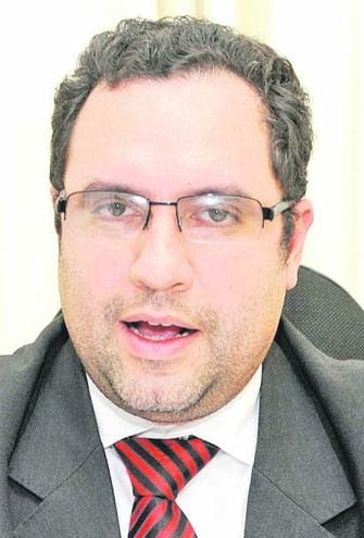 Corte Suprema confirma a Luis Piñánez - Judiciales y Policiales - ABC Color
