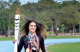 la-atleta-paraguaya-leryn-franco-se-consagro-como-una-de-las-referentes-nacionales-e-internacionales-en-su-especialidad-deportiva-la-jabalina-ahora-03541000000-1472762.jpg