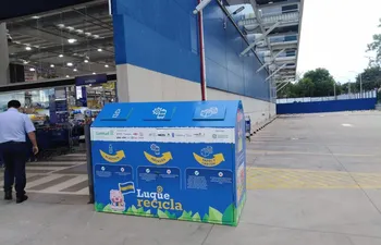 "Ecopunto de reciclaje en la ciudad de Luque"