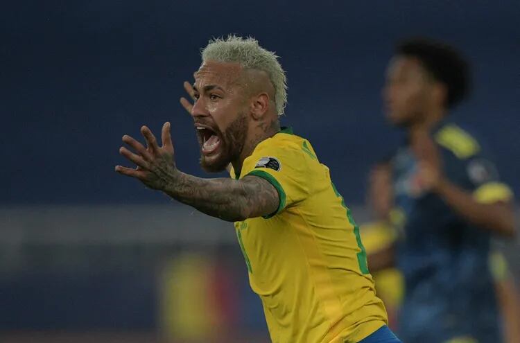 Neymar, 29 años, la principal figura y máximo artillero de la selección brasileña con 68 goles.