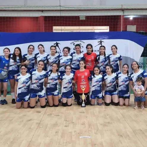 El club Santa Elena se consagró campeón del Torneo Verano de Formativas en la categoría U14. También festejó en U16.
