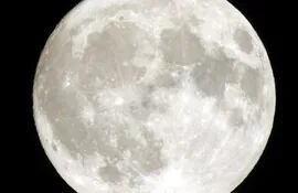 luna-124539000000-1746710.jpg