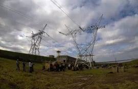 El Lote 1 contempla la construcción de la subestación de Yguazú en 500/220/23 kV, más el tendido y conexión eléctrica