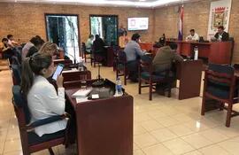 Los concejales en la sesión de este miércoles en la Junta Municipal de Ciudad del Este.