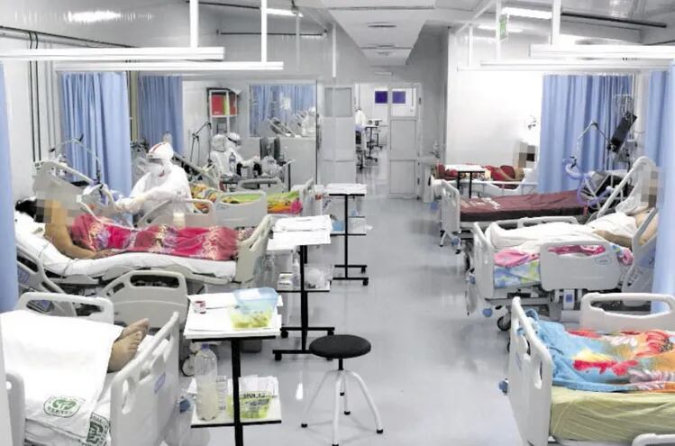 Por las salas de terapia intensiva que se mantienen al 100% de ocupación ya pasaron unos 3.500 pacientes con coronavirus.