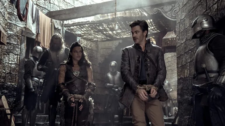 Chris Pine y Michelle Rodríguez protagonizan "Calabozos y Dragones: Honor entre ladrones", desde hoy en cines.