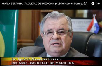 Ignacio Mendoza aparece en videos antiguos de la universidad como decano de la misma.