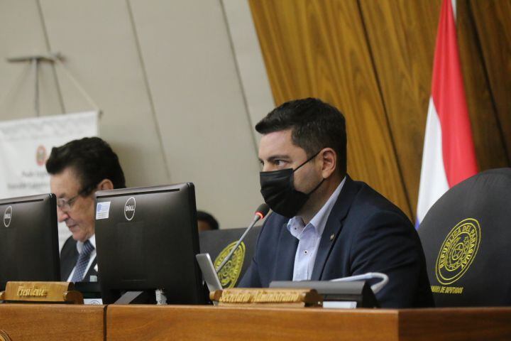 El presidente de Diputados, Pedro Alliana (ANR, HC) consideró que él debió haber instalado la comisión Bicameral de Presupuesto. 