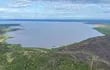 El lago Ypacaraí sufre la mayor bajante de sus aguas en los últimos cuarenta años. Quieren colocar geobolsas de manera paliativa.