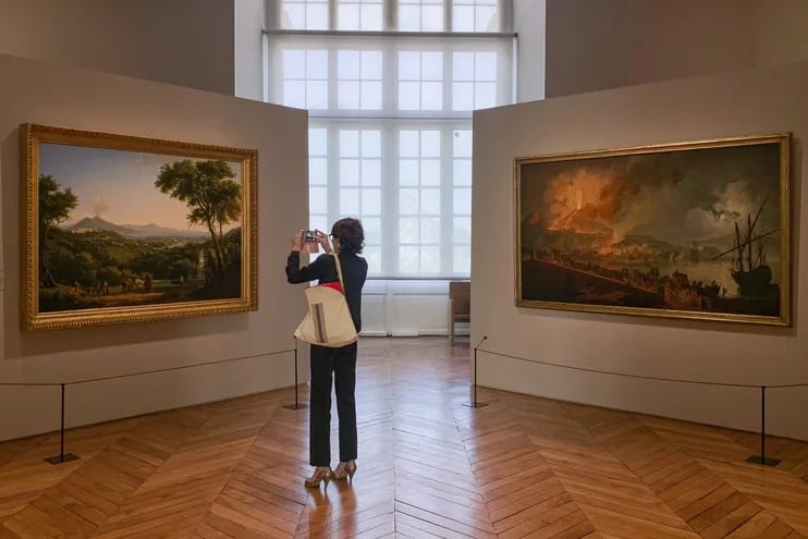 El museo del Louvre parisino acoge a partir de este miércoles unas 70 obras del Museo de Capodimonte de Nápoles, un préstamo que permitirá contemplar durante seis meses una retrospectiva excepcional de lo más granado del arte clásico italiano.