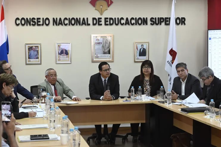Consejo Nacional de Educación Superior (Cones).