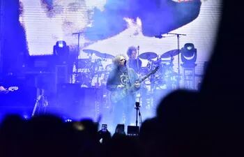 The Cure durante su concierto en el festival Primavera Sound.