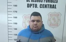 Fernando Ariel Ortiz Staple, detenido cuando intentaba vender una moto robada, según informó la Policía.