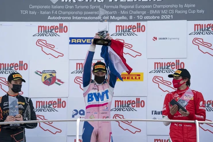 Joshua Duerksen ganó ayer la primera carrera en Mugello.