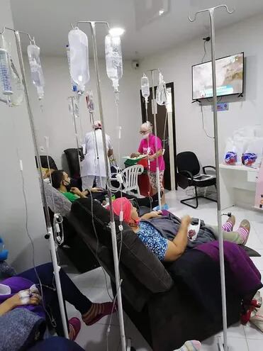 Más de 700 sesiones de quimioterapias se concretaron el año pasado en el Hospital Regional de Ciudad del Este. Se trata de un servicio que se empezó a finales de mayo del año pasado.