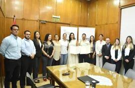 La firma de un convenio se realizó entre el Ministerio de Obras Públicas y Comunicaciones y la Municipalidad de Asunción.
