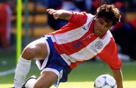 Ayala jugó dos ediciones de la Copa del Mundo al servicio de la Albirroja.
