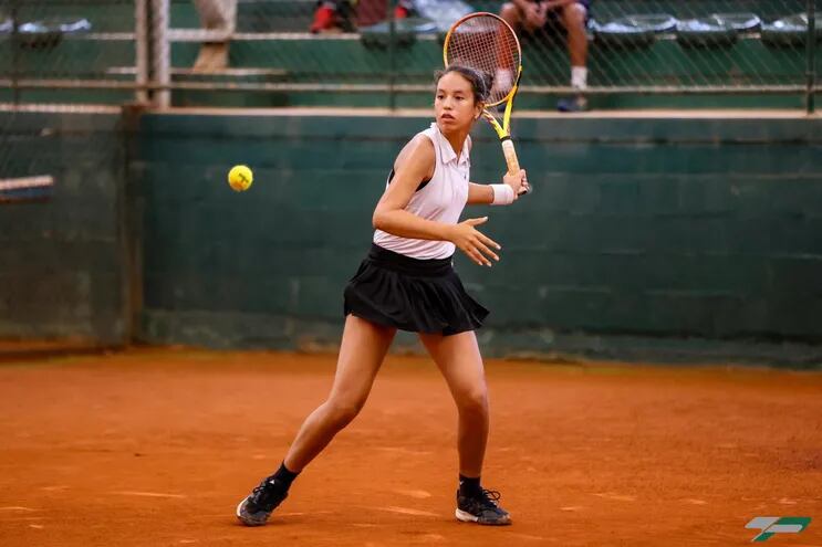 La promesa del tenis femenino Zoe Doldán (14) debuta hoy.