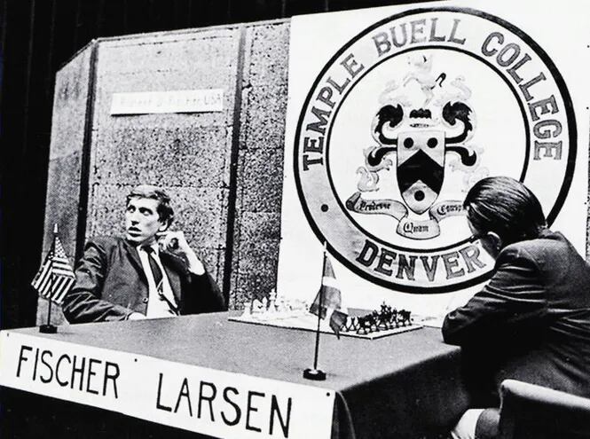 Fischer vs Larsen, Denver 1971 (Foto vía Europe Echecs).