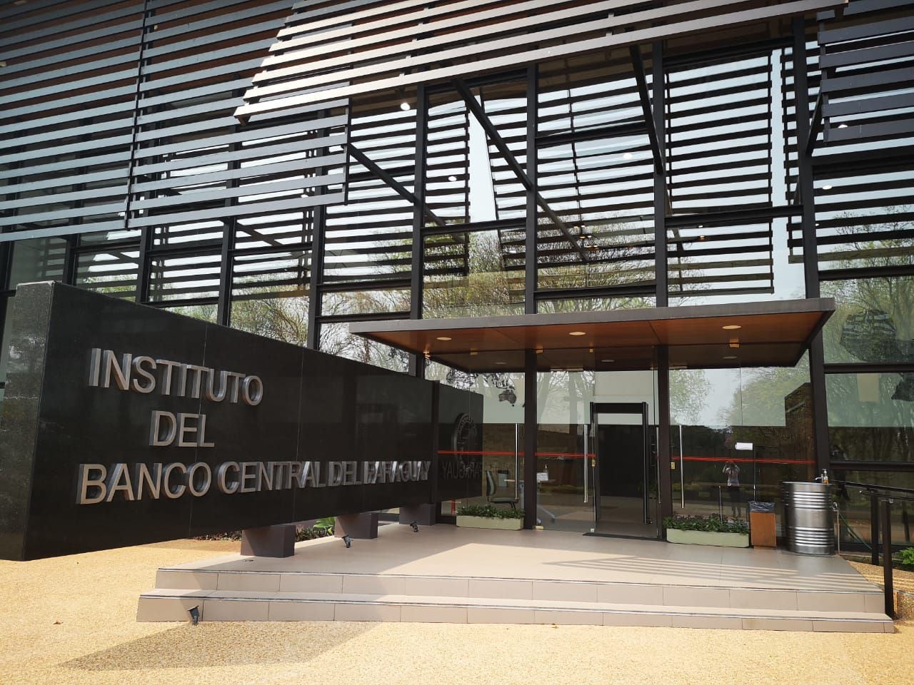Todas las entrevistas del Gafilat se desarrollan en la sede del insittuto del Banco Central del Paraguay (BCP), a excepción del día vienes que harán una visita a CDE