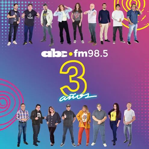 La gran familia de ABC FM, compuesta por grandes figuras y jóvenes talentos, celebra tres años en el aire.