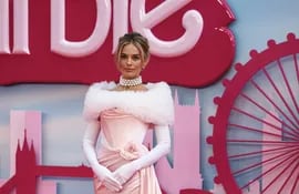 La actriz Margot Robbie en el estreno de "Barbie" en Londres. La película llegó el pasado jueves a los cines y causa furor en todo el mundo.