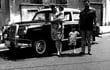 Los paraguayos residentes en Buenos Aires llegaron a Asunción a bordo de su taxi en 1968.