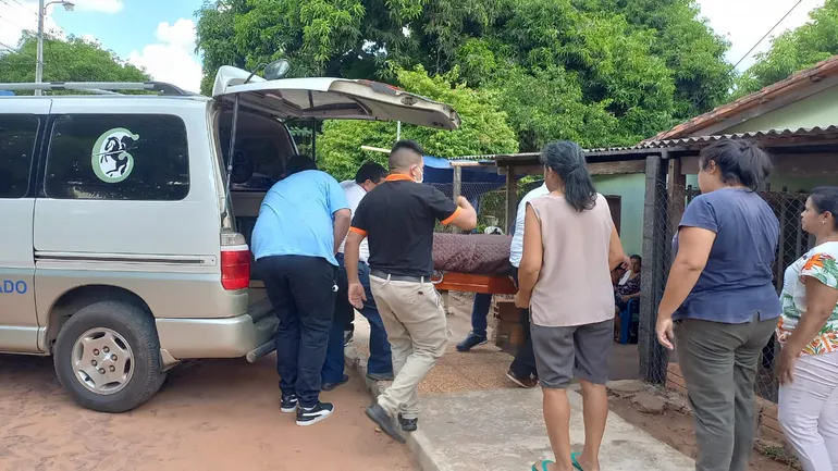 Llegaron féretros de paraguaya y dos dos hijos fallecidos en formosa
