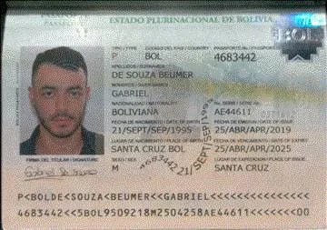 El pasaporte boliviano con el que Sebastián Marset ingresó a Paraguay, en 2019, con la identidad de Gabriel De Souza Beumer.