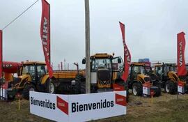 rieder-cia-presenta-nuevos-modelos-de-valtra-el-tractor-oficial-de-la-expo-pioneros-2019--203259000000-1837345.jpg