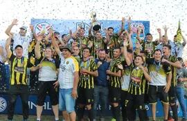 Guaraní de Trinidad (Itapúa), fundado el 12 de octubre de 1960, ganó el título el Campeonato Nacional B de la UFI y está anotado como uno de los 16 clubes en el fixture 2020 de la Intermedia.