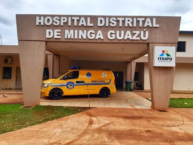 El joven fue trasladado hasta el Hospital Distrital de Minga Guazú donde fue asistido.