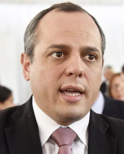 Camilo Benítez (ANR), contralor general de la República. Confirmado para el periodo (2021-2026).