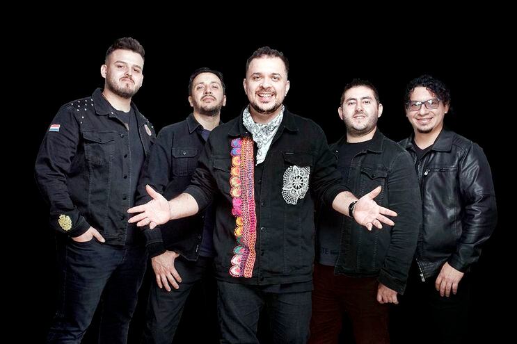 Tras la experiencia de la nominación en los Grammy Latino, el grupo Tierra Adentro volverá a pisar un escenario.