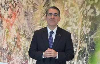 El doctor Nelson Arboleda, visitó nuevamente Paraguay, en el marco de apoyo que brinda Estados Unidos en materia de salud pública.