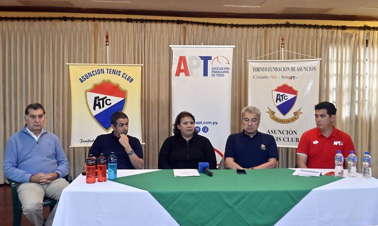 Directivos del Asunción Tenis Club brindaron detalles ayer del torneo Fundación de Asunción.